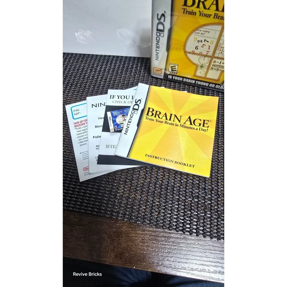 Brain Age: Train Your Brain in Minutes a Day (Nintendo DS,‎ 2006) CIB Complete